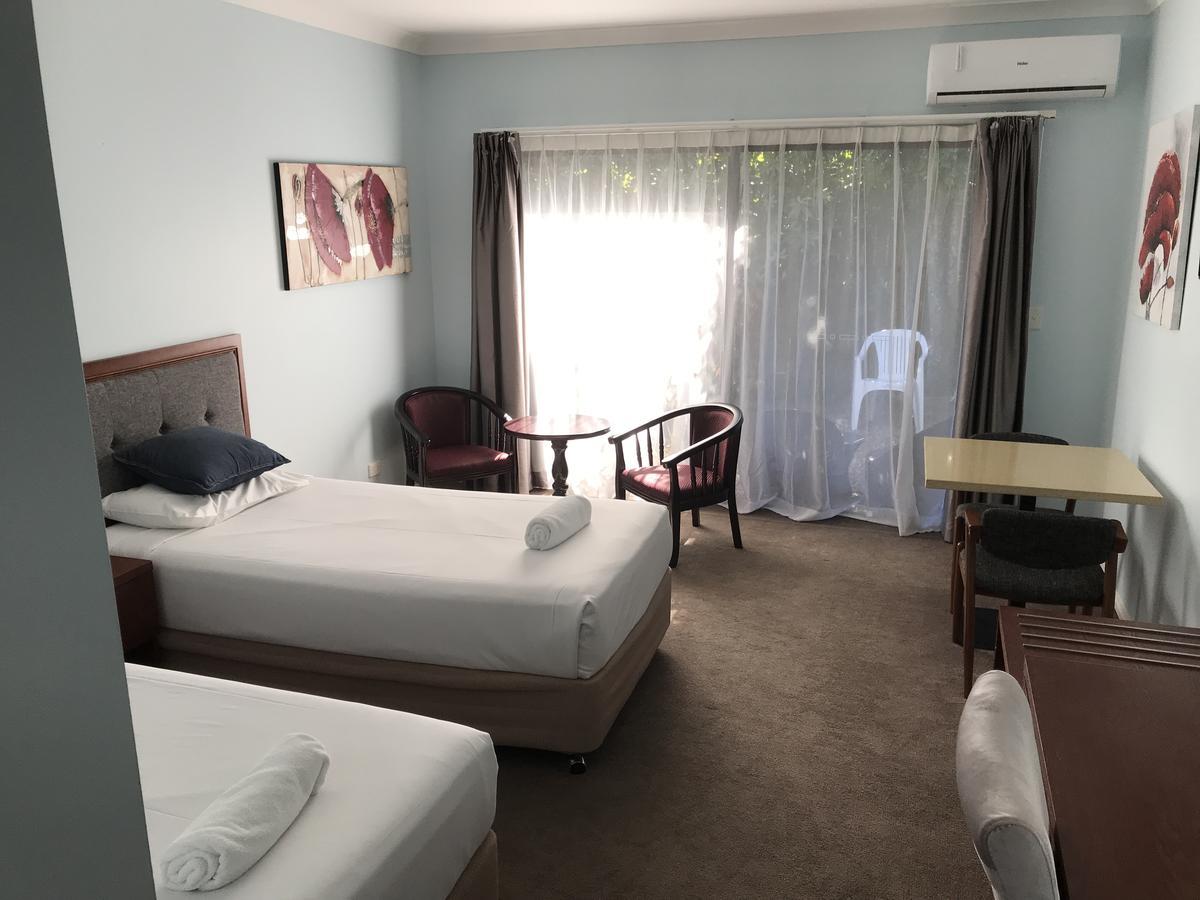 Springwood Motor Inn Ngoại thất bức ảnh