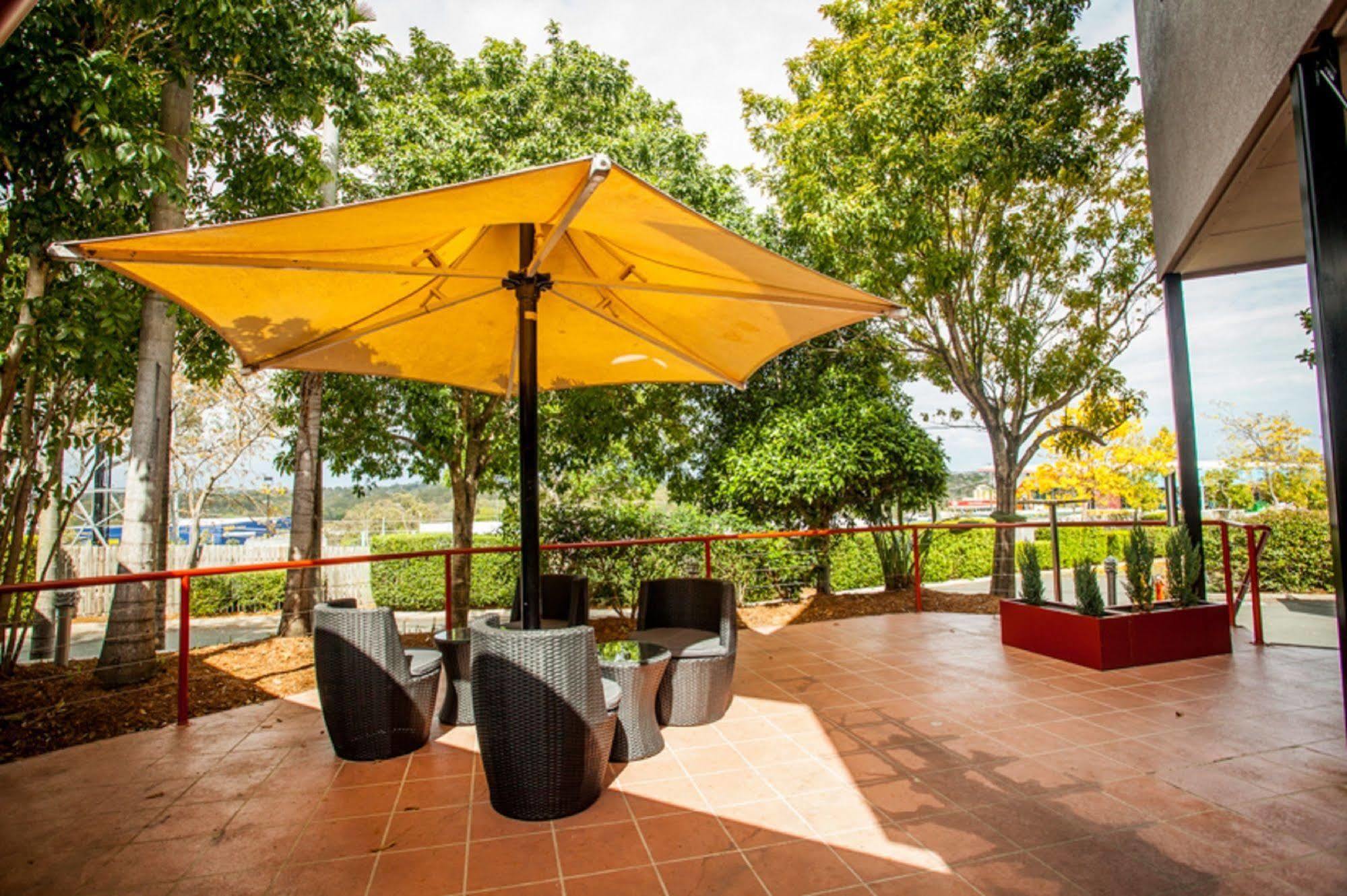 Springwood Motor Inn Ngoại thất bức ảnh