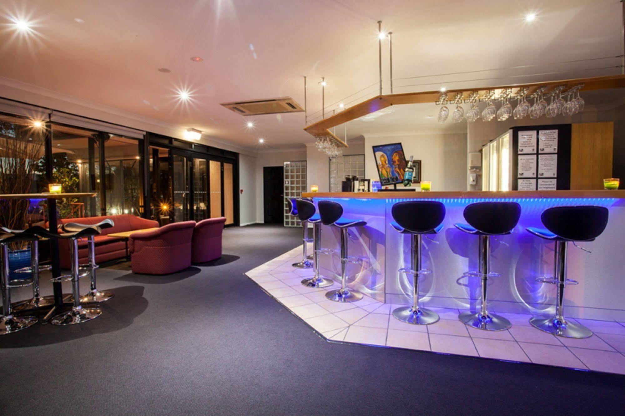 Springwood Motor Inn Ngoại thất bức ảnh